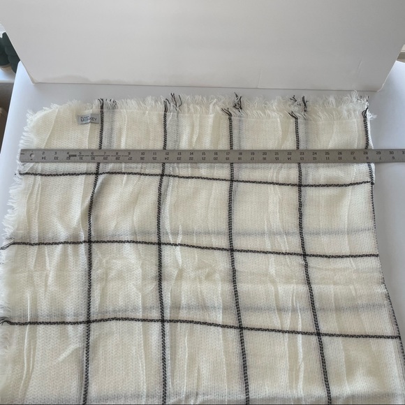 Funky Monkey Plaid Scarf - Picture 3 of 3